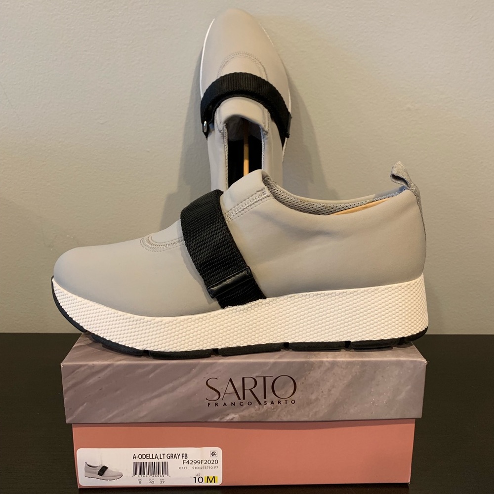 Franco Sarto Odella sneakers with Velcro closure